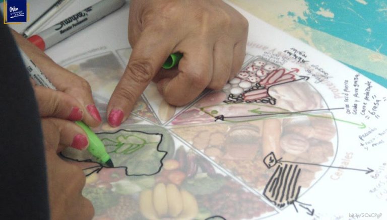 Elaboran mujeres internas recetario para alimentarse en prisión