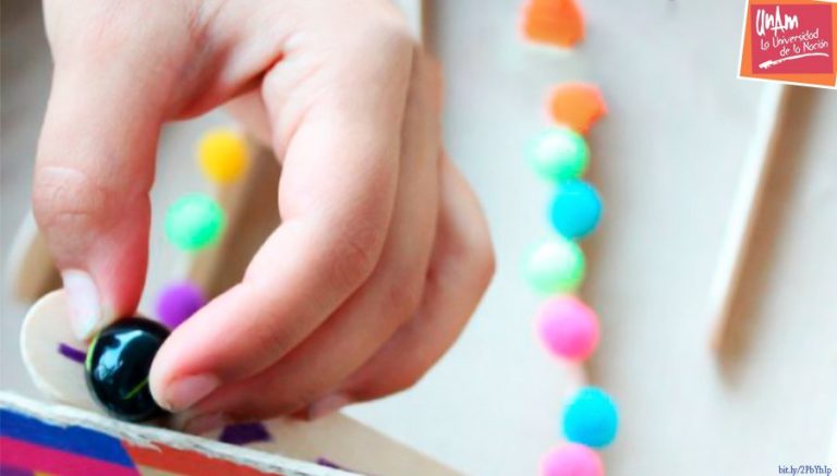 Crean alumnos de la UNAM juguetes para la rehabilitación de niños con discapacidad