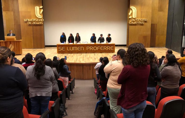 Issea, certificado en cuidados para los recién nacidos 