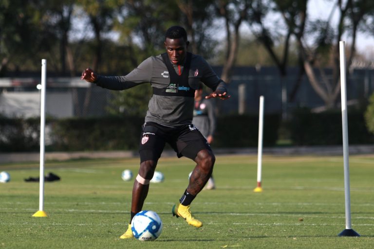 Después de lesión, regresa Kevin Mercado a las filas del Necaxa 