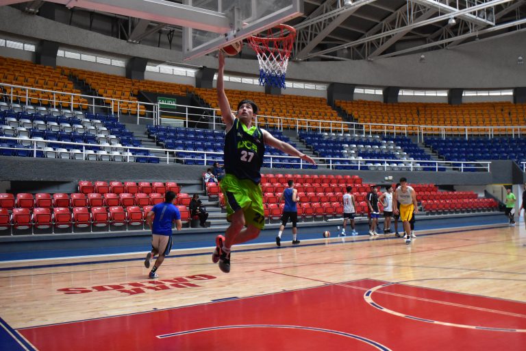 Gallos lleva a cabo su segundo try out