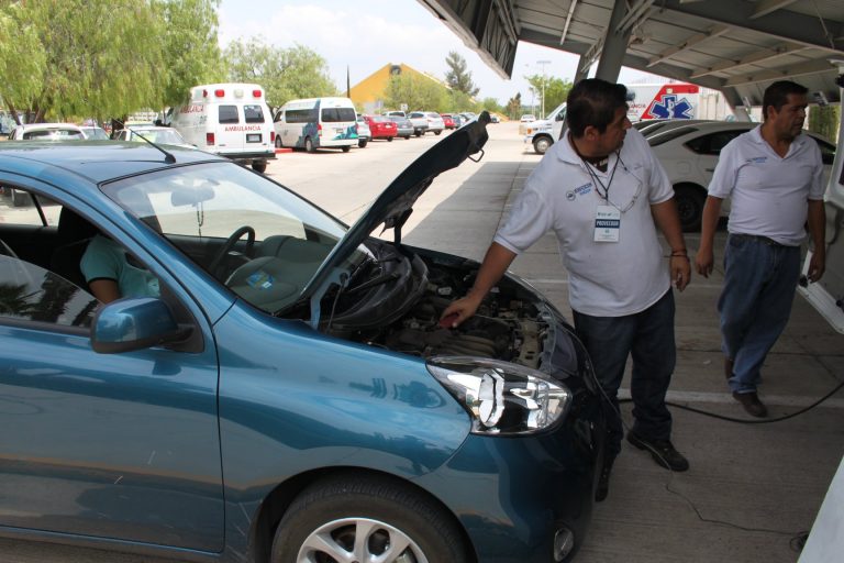 Verificación Vehicular en instalaciones de la Universidad Tecnológica de Aguascalientes