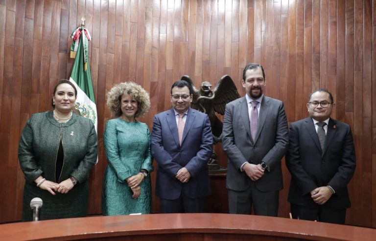 La competencia por el poder, a través de medios de comunicación masiva y redes sociales, reto del TEPJF