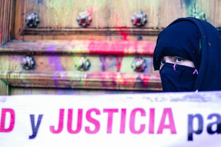 Feministas inician la protesta virtual #NosotrasTenemosOtrosDatos… sobre violencia intrafamiliar