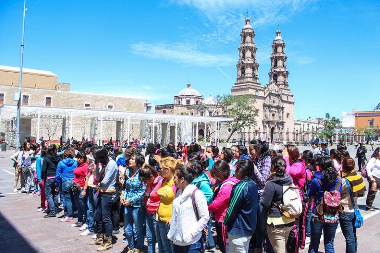Activistas exigen al gobierno de Aguascalientes compromisos reales en favor de las mujeres
