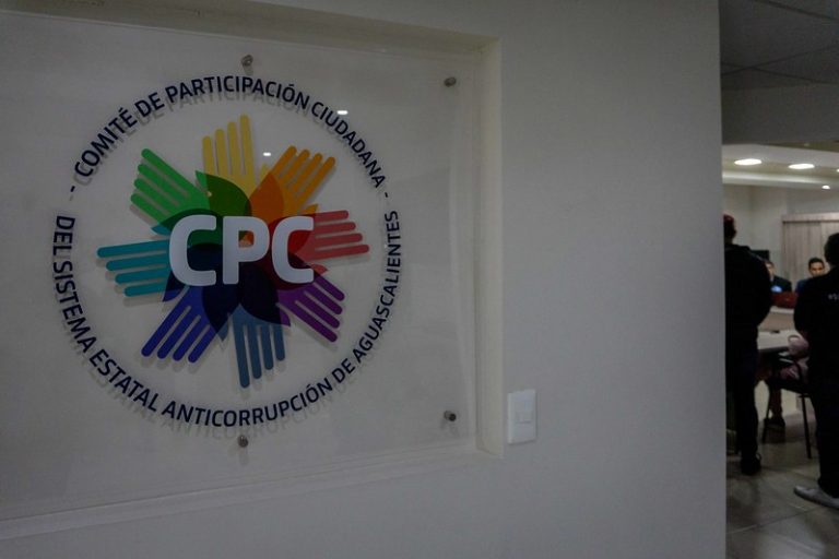 Los órganos internos de control son piezas clave en el combate a la corrupción