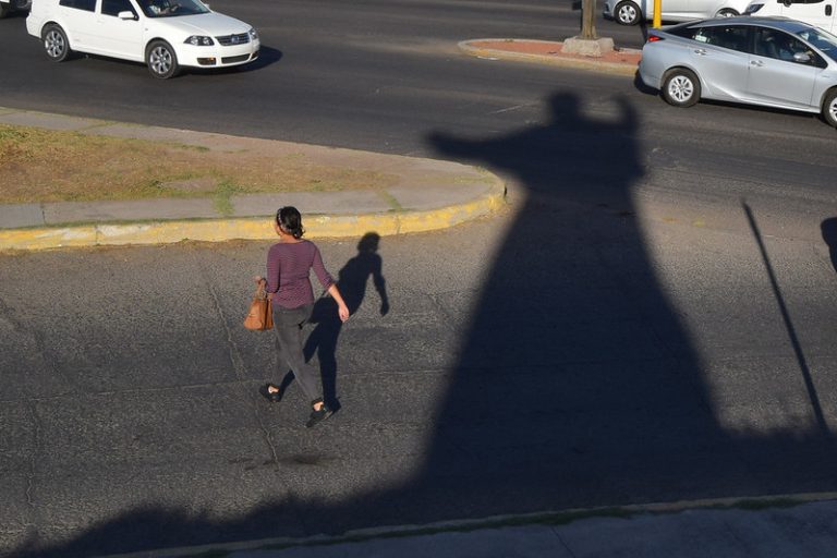 Si María pudo decidir ser la madre de Dios, todas pueden elegir su maternidad