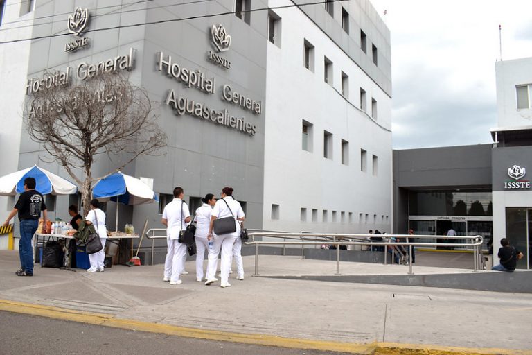 ISSSTE Aguascalientes realizó Feria de la Salud