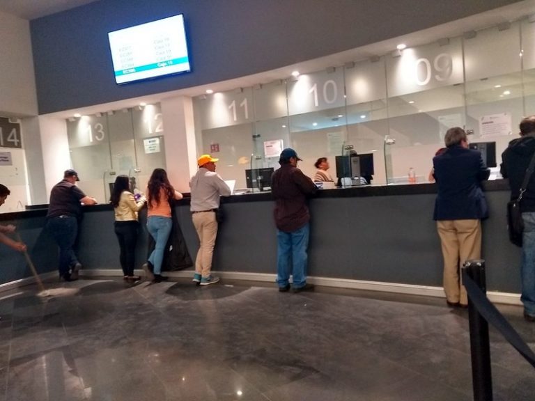 Por Covid-19 en Aguascalientes, Sefi recomienda pago de control vehicular en línea