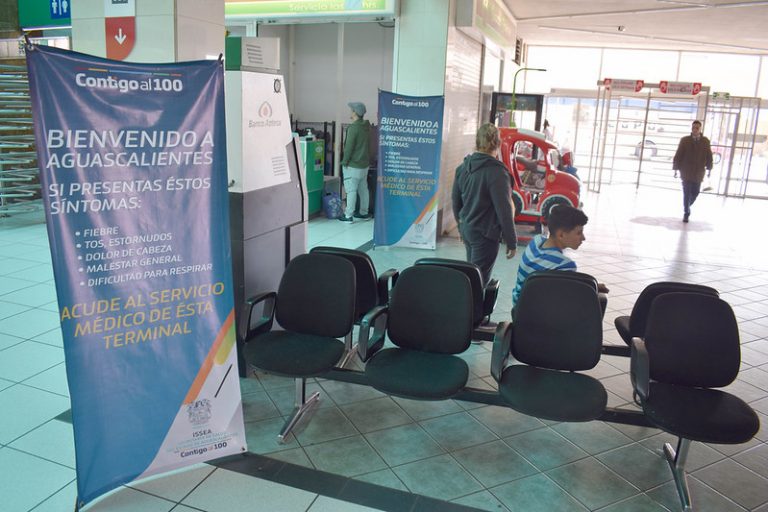 Desde finales de febrero se instaló módulo médico en la Central Camionera en Aguascalientes