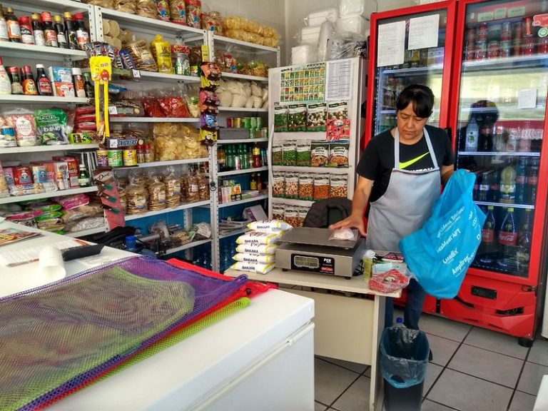 Importante, que no cierren negocios de alimentos en los barrios de Aguascalientes