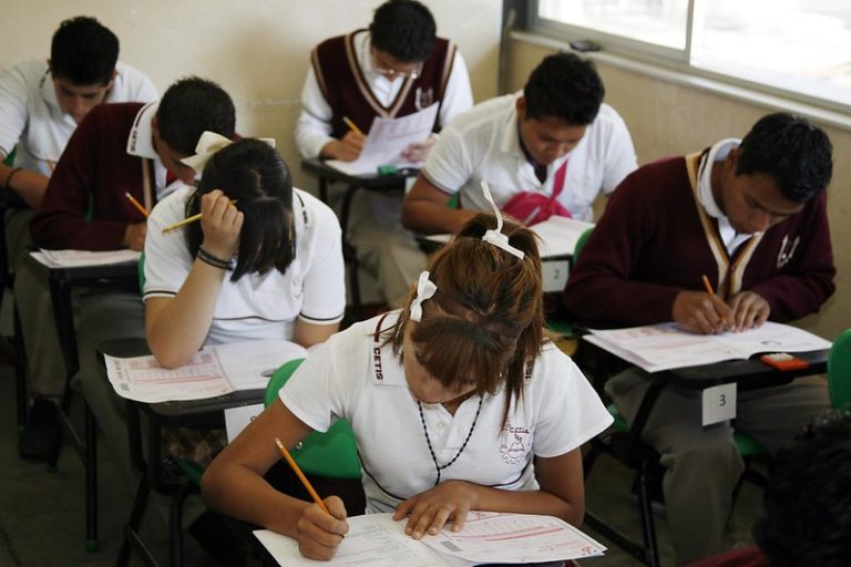 Pre registro de EXANI II para estudiantes foráneos y rezagados cierra el 8 de marzo