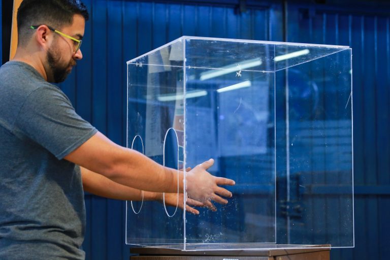 Autónoma de Aguascalientes elabora dispositivos protectores para intubación