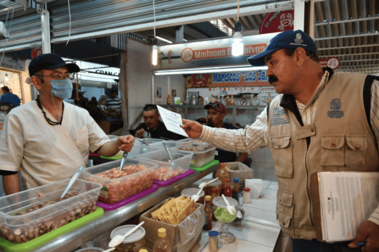 Verifican expendios de pescado y mariscos durante la cuaresma