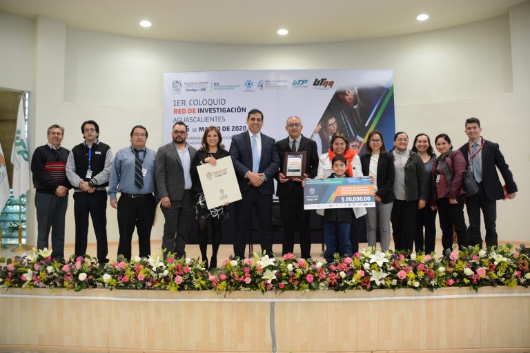 Manuel Sánchez Cárdenas obtuvo Premio al Mérito en Investigación Científica y Tecnológica