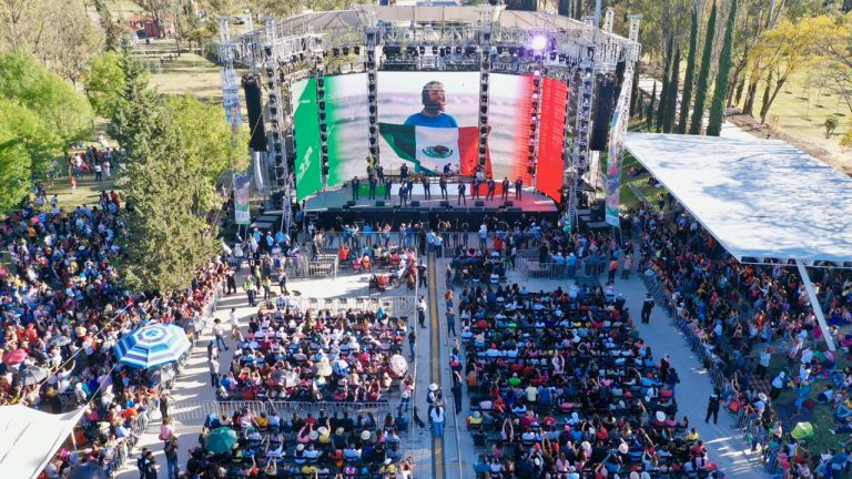 Celebran el Día de la Familia en el Parque Rodolfo Landeros