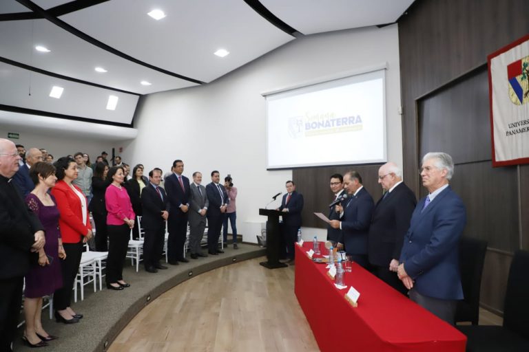 Reconoce UP a Martín Orozco Sandoval