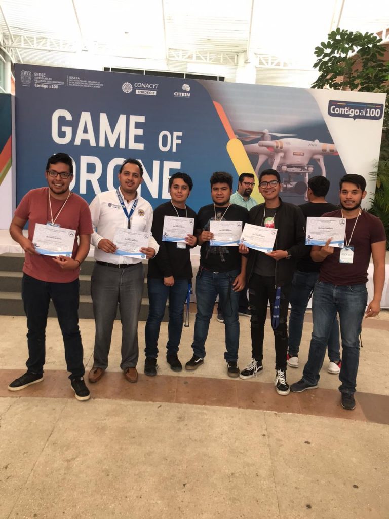 Estudiantes desarrollan dron que identifica zonas áridas susceptibles a incendios