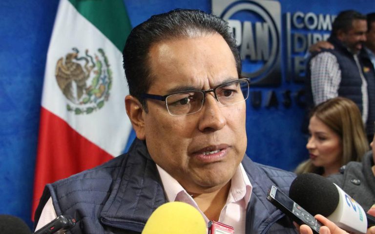 Pugna entre palacios obligará a buscar un tercero: Memo Alaniz