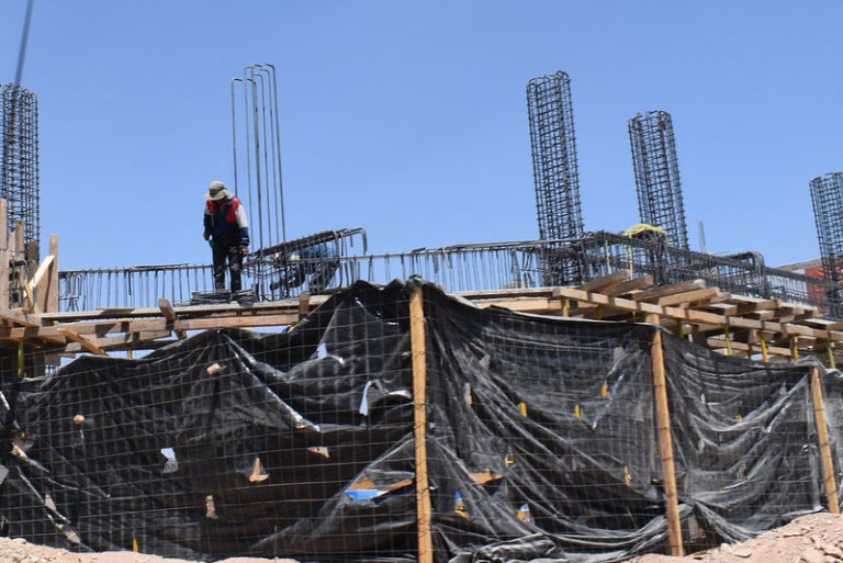 Empleo cae al menor nivel desde 2006