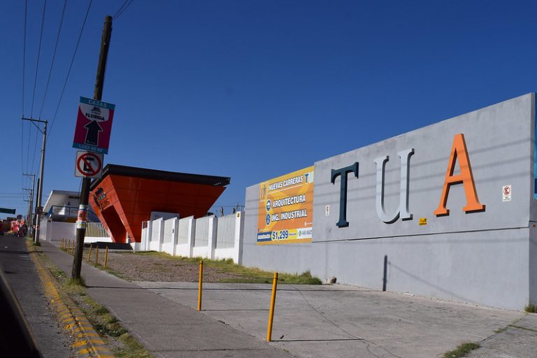 Ante contingencia por COVID-19, reducen el sueldo a profesores de la TUA