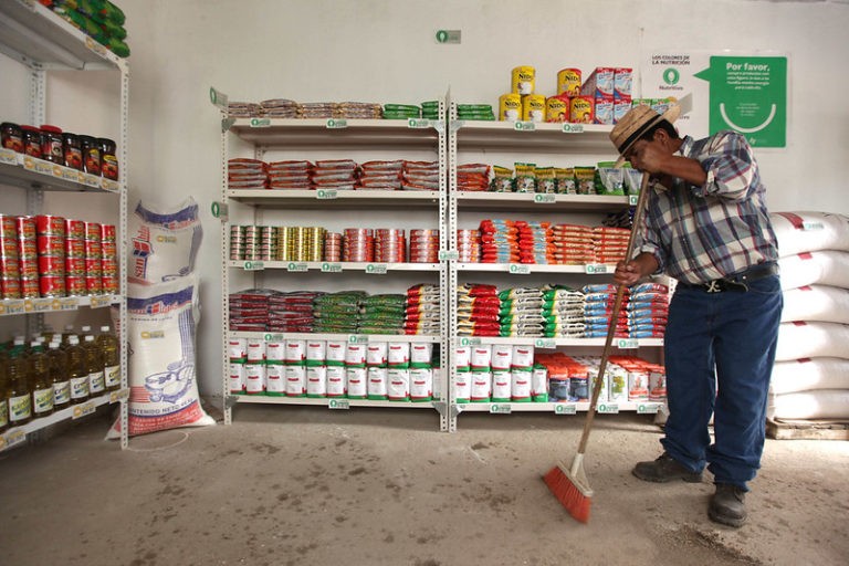 60% de los abarrotes es atendido por adultos mayores en Aguascalientes