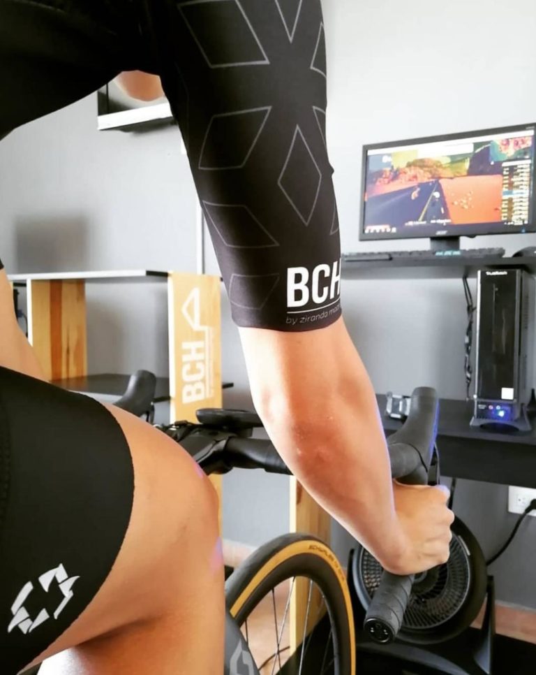 En Aguascalientes, la ciclista Brenda Santoyo continúa entrenando para lograr la plaza olímpica   