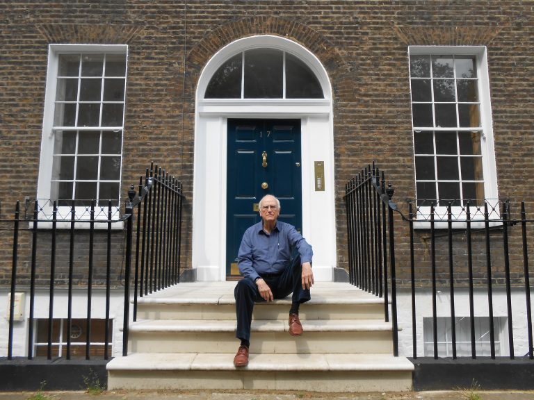 ¿En qué se convertiría el hombre si logrará hacer una creación a su imagen y semejanza?