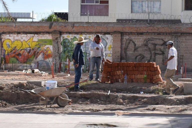 Se dispara el desempleo y se derrumban los ingresos de quienes trabajan