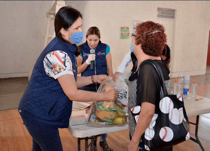DIF de Jesús María entrega apoyos alimentarios