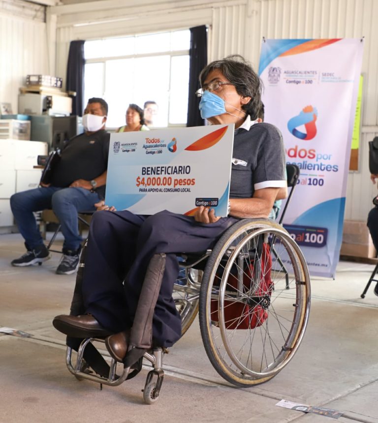 Continúa la entrega de apoyos a personas de Aguascalientes vulnerables en pandemia por COVID-19