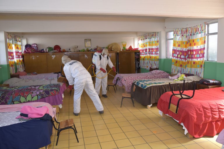 Realizan sanitización de asilos y centros de asistencia social