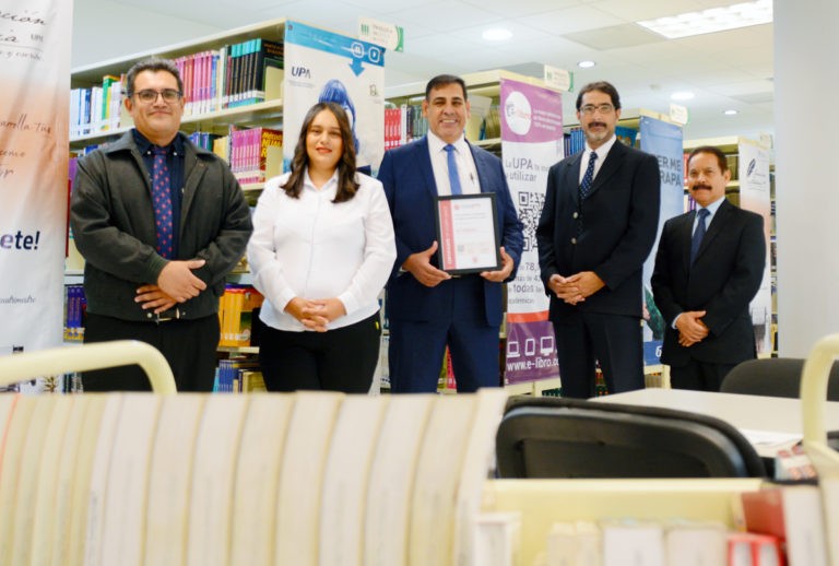 UPA, primera universidad en obtener certificación de calidad en servicios bibliotecarios