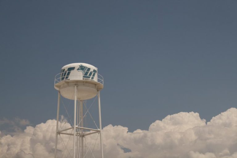 UTA invita a conferencia-taller en línea Deconstrucción de la idea del no merecimiento