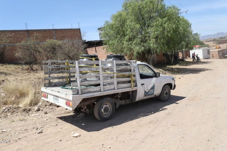 Instalan cisternas en comunidades de Aguascalientes con problemas de agua