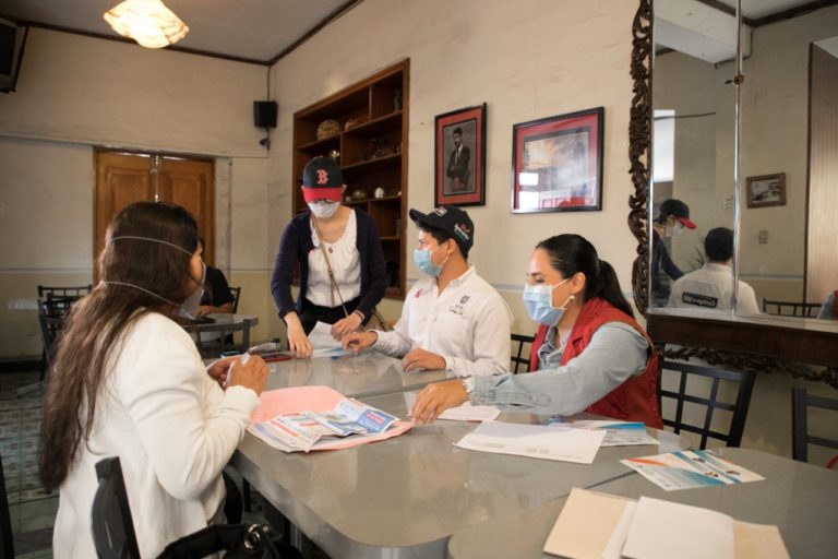 Entregan 17 mil 500 apoyos a familias que dependen del autoempleo y sectores afectados por pandemia de COVID-19