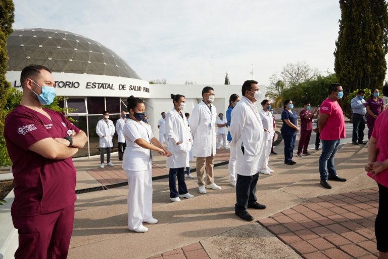 Reconocen labor del personal del Laboratorio en Aguascalientes