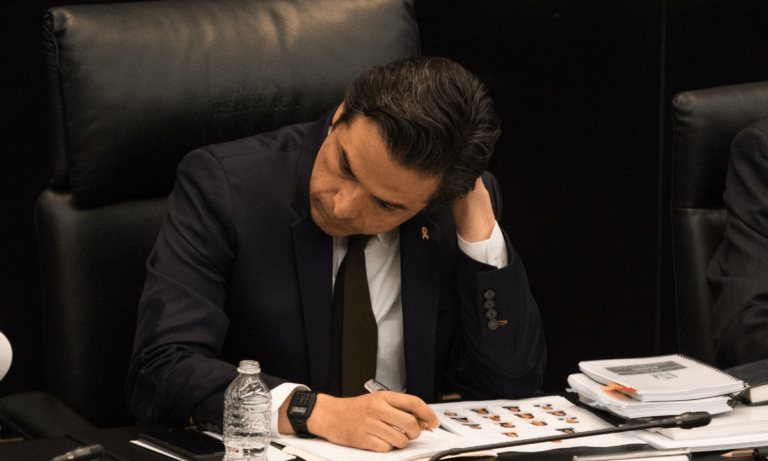 El IMSS llega a las horas más difíciles de su historia “tapando hoyos”