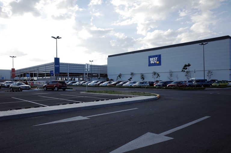 En junio cerrarán entre mil 500 y dos mil establecimiento de plazas comerciales en Aguascalientes a causa de pandemia por COVID-19