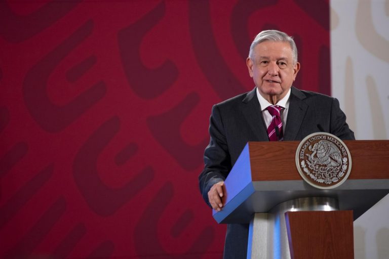Modelo para la recuperación económica sigue, aunque no guste a críticos: López Obrador