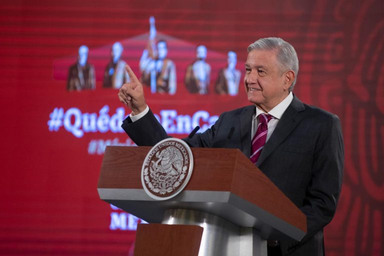 El fallo de la Corte por altos salarios de funcionarios no le gustó al presidente