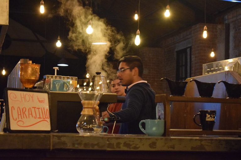 Consejos empresariales regionales exigen medidas para enfrentar la crisis económica   