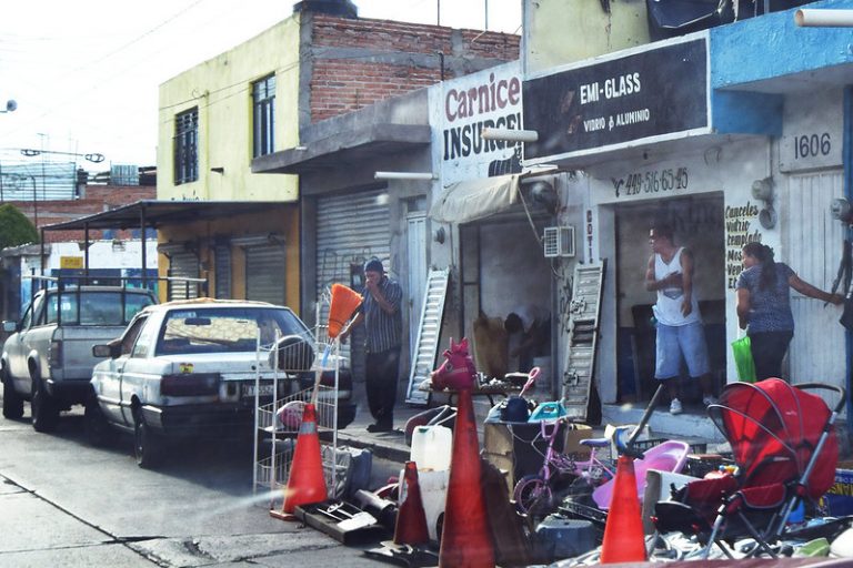 Las familias de Aguascalientes que se sostenían del comercio informal son las que más necesitan de apoyos 
