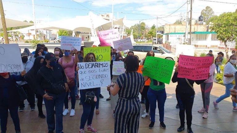 Se manifiestan trabajadoras sexuales en Pabellón de Arteaga, Aguascalientes