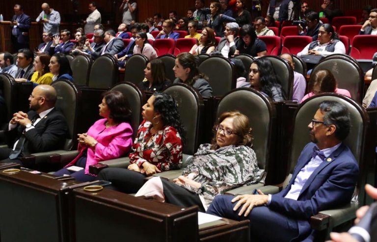 Así, no/ Bajo presión 