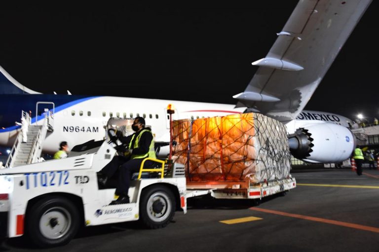 Issste recibió ventiladores procedentes de China