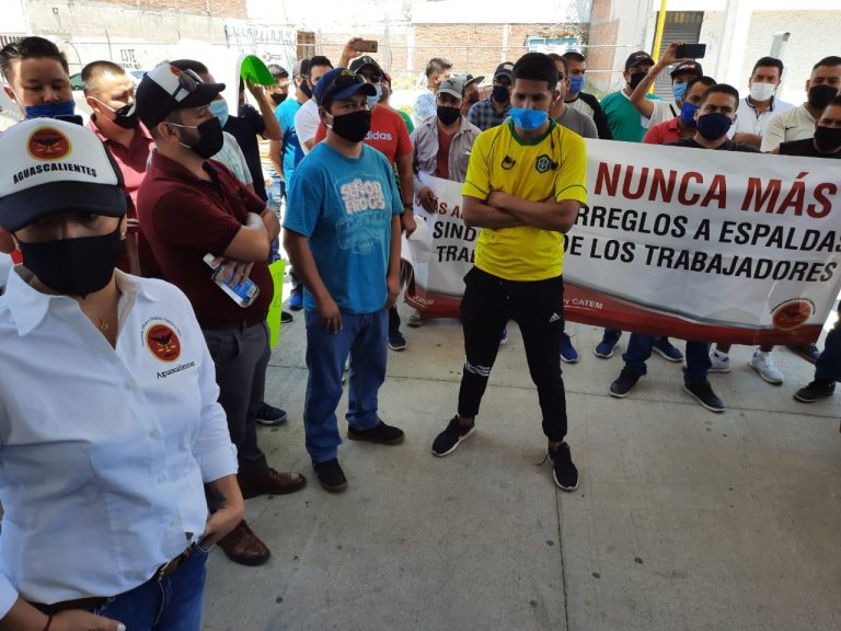 Trabajadores de Nissan en Aguascalientes se inconforman por utilidades recibidas
