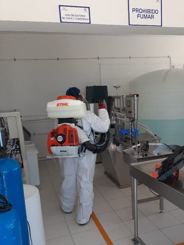 Refuerza UAA la limpieza de sus campus y planteles mediante sanitización para prevenir contagios por COVID-19