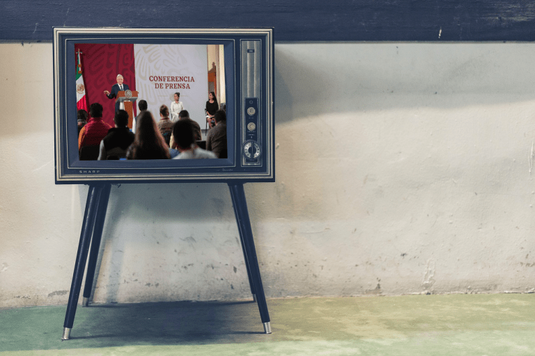 “Queremos participar, pero no se vale que sólo nos contestes por la tele”: agrupación maya a López Obrador