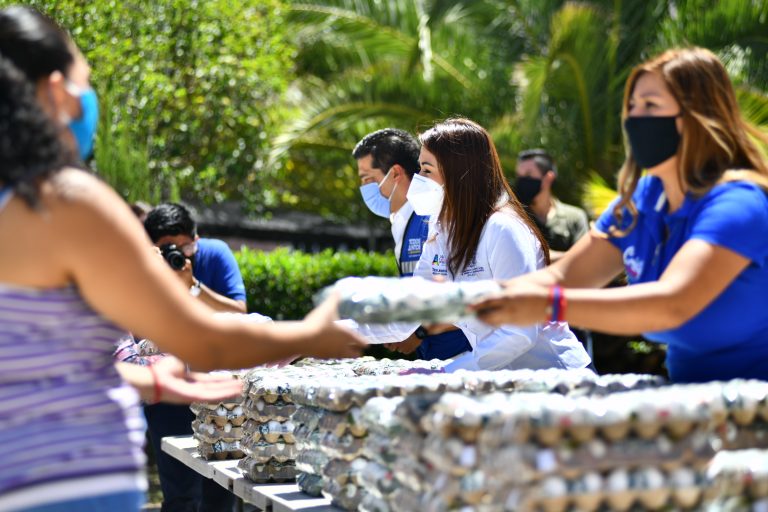 Continúa distribución de apoyos alimenticios en Aguascalientes